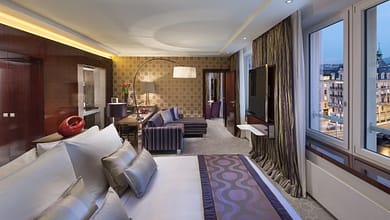 نصائح خبراء السفر لاختيار الفندق في العطلة بواسطة pxhere1645752869