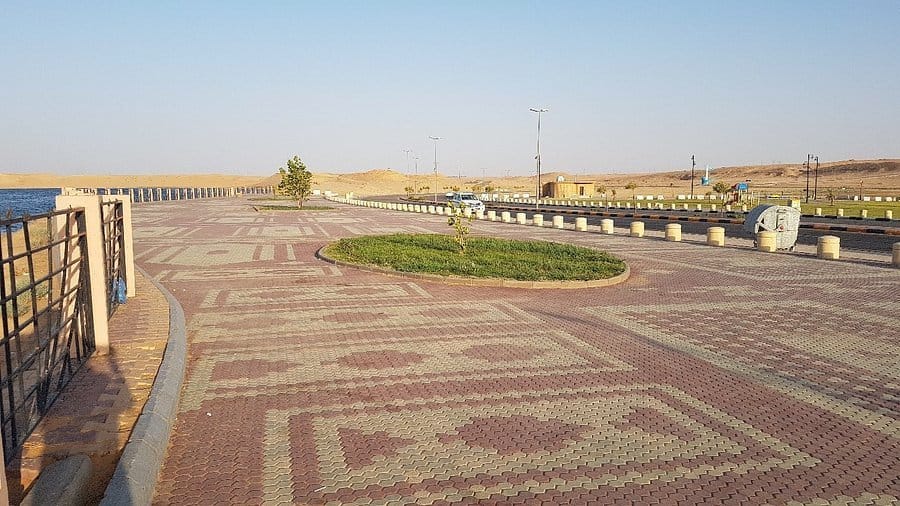 lake dumat al jandal1252761307